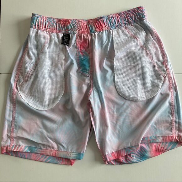 Matix L Performance Hybrid Shorts - Picture 5 of 16